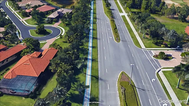 Flyover: Naples Distance Classic Half Marathon Course Map video thumbnail
